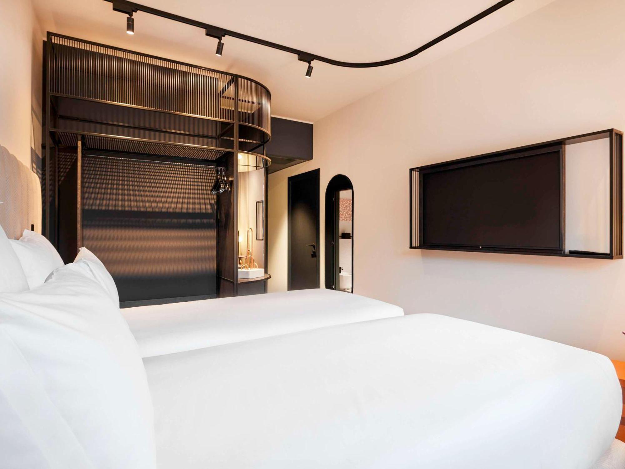Tribe Milano Malpensa Hotel Vizzola Ticino Kültér fotó